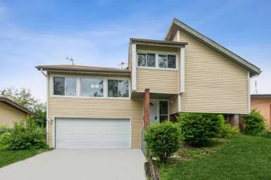 Main picture of 3406 Montmarte Ave