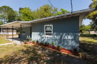 Main picture of 2513 Spirea St