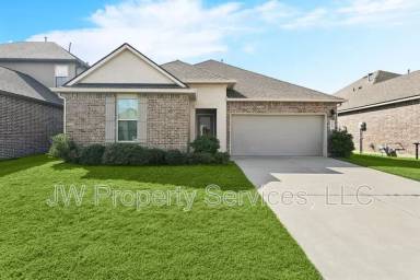 Main picture of 785 Bent Cypress Ln