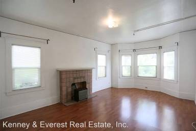 Main picture of 1815 3rd Ave