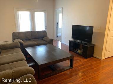 Main picture of The Edge At Norman