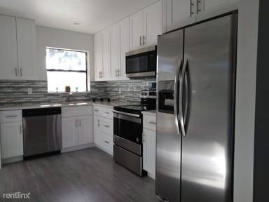 Main picture of 4575 Lucerne Lakes Blvd W