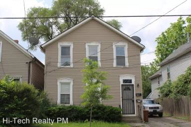 Main picture of 3441 Erin Ave