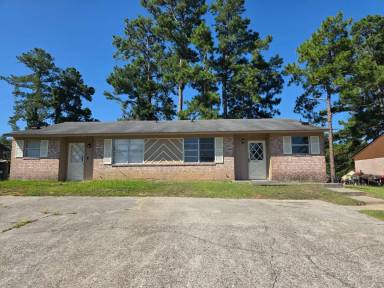 Main picture of 2865 Glenn Hills Cir