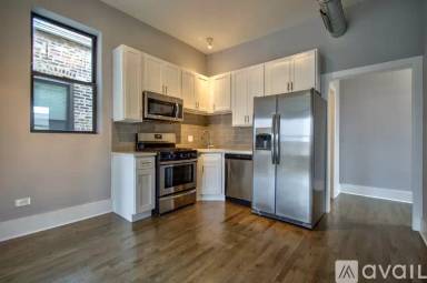 Main picture of 1040-1044 W 18th St