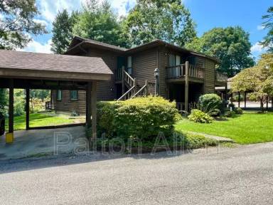 Main picture of 580 Courtwood Ln