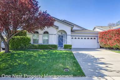 Main picture of 6501 Everglades Ct