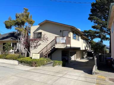 Main picture of 317 Clay St