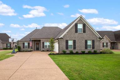 Main picture of 3510 Champion Hills Dr