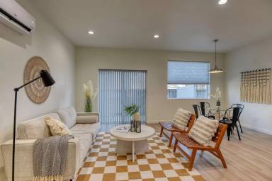 Main picture of 4921 E 6th Ave