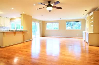 Main picture of 1814 Whitman Ct NE