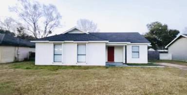 Main picture of 8655 Brook Ln