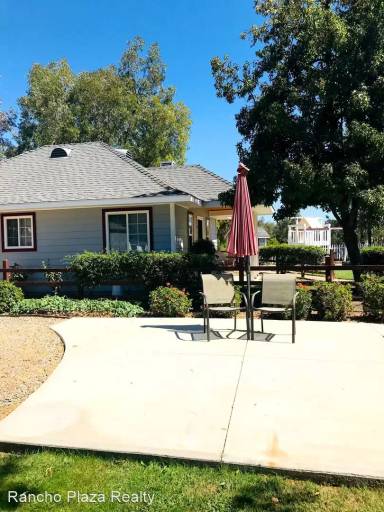 Main picture of 39460 Hilt Rd