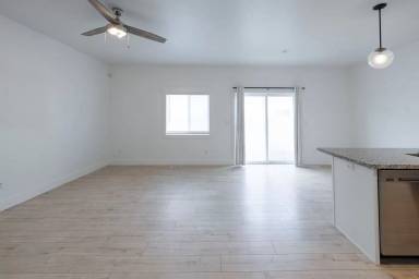 Main picture of 434 S 3rd W