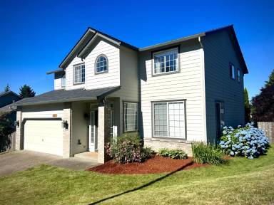 Main picture of 587 53rd St