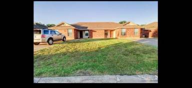 Main picture of 104 Crescent St
