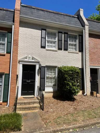 Main picture of 315 S Pope St