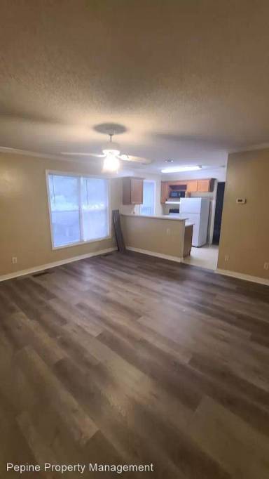 Main picture of Capstone Quarters