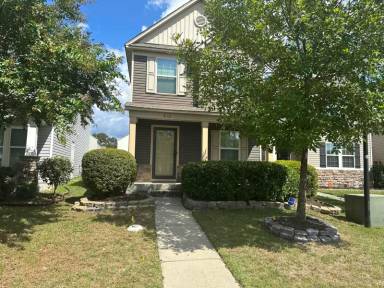 Main picture of 912 Yarrow Ln