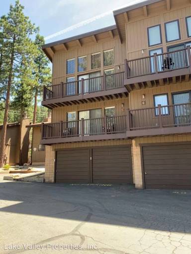Main picture of 1390 Ski Run Blvd