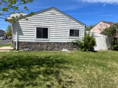 Main picture of 5001 W Wyoming Pl