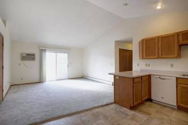 Main picture of 5601 Sandpiper Dr