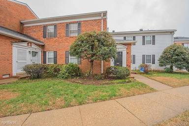 Main picture of 5 Red Fox Ln