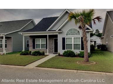 Main picture of 151 Palm Cove Cir