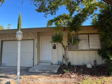 Main picture of 6541 Lake Park Dr
