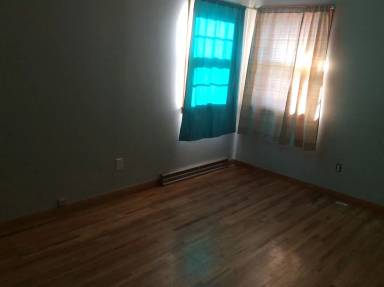 Main picture of 643 5th St W