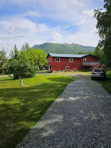 Main picture of 19333 Wildwood Dr