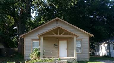 Main picture of 817 E 14th St