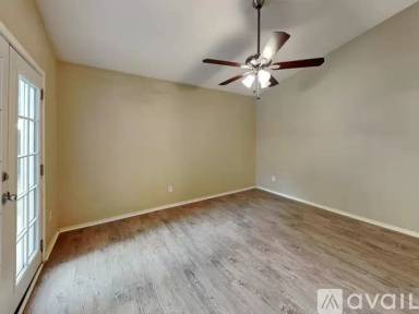 Main picture of 2810 Simpson St