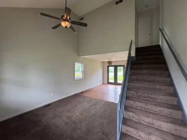 Main picture of 3024 Holton Ave
