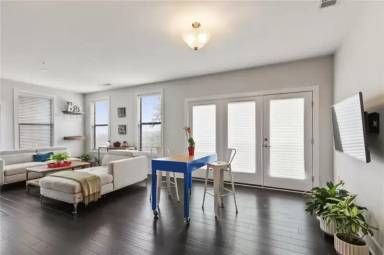Main picture of 799 Hammond Dr