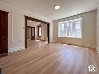 Main picture of 2925 Cadillac Blvd