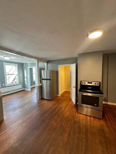 Main picture of 39 Hill St