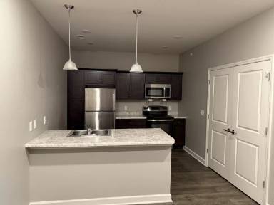 Main picture of 2630 Lisa Ln