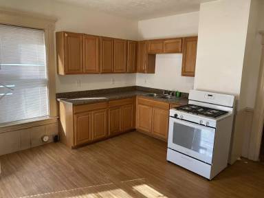 Main picture of 159 Auburn St