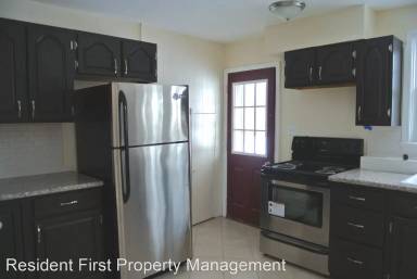 Main picture of 20908 Twin Springs Dr