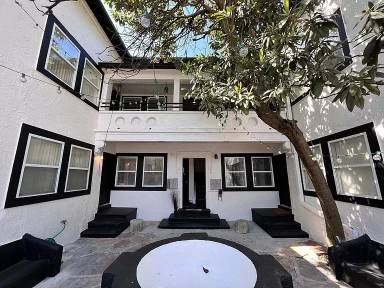 Main picture of 415 Fairview Ave