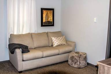 Main picture of 422 1/2 New York Ave