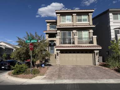 Main picture of 7008 Steele Canyon St
