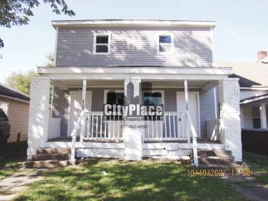 Main picture of 1356 S Sheffield Ave