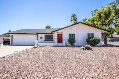 Main picture of 2801 E Sylvia St
