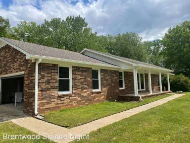 Main picture of 605 Cottonfield Ln