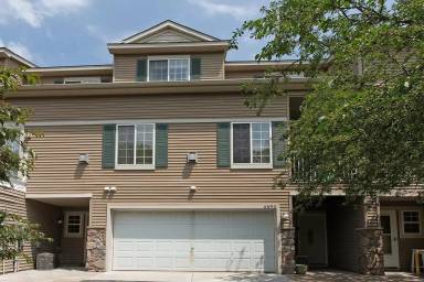 Main picture of 6893 Pine Crest Trl S