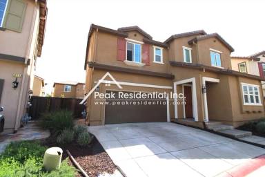 Main picture of 955 Willow Bridge Dr