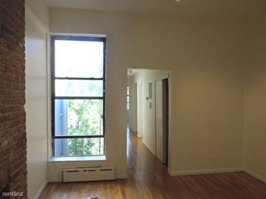 Main picture of 687 Lincoln Pl