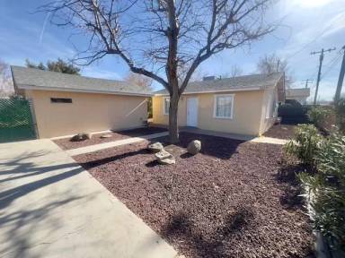 Main picture of 44551 Cedar Ave
